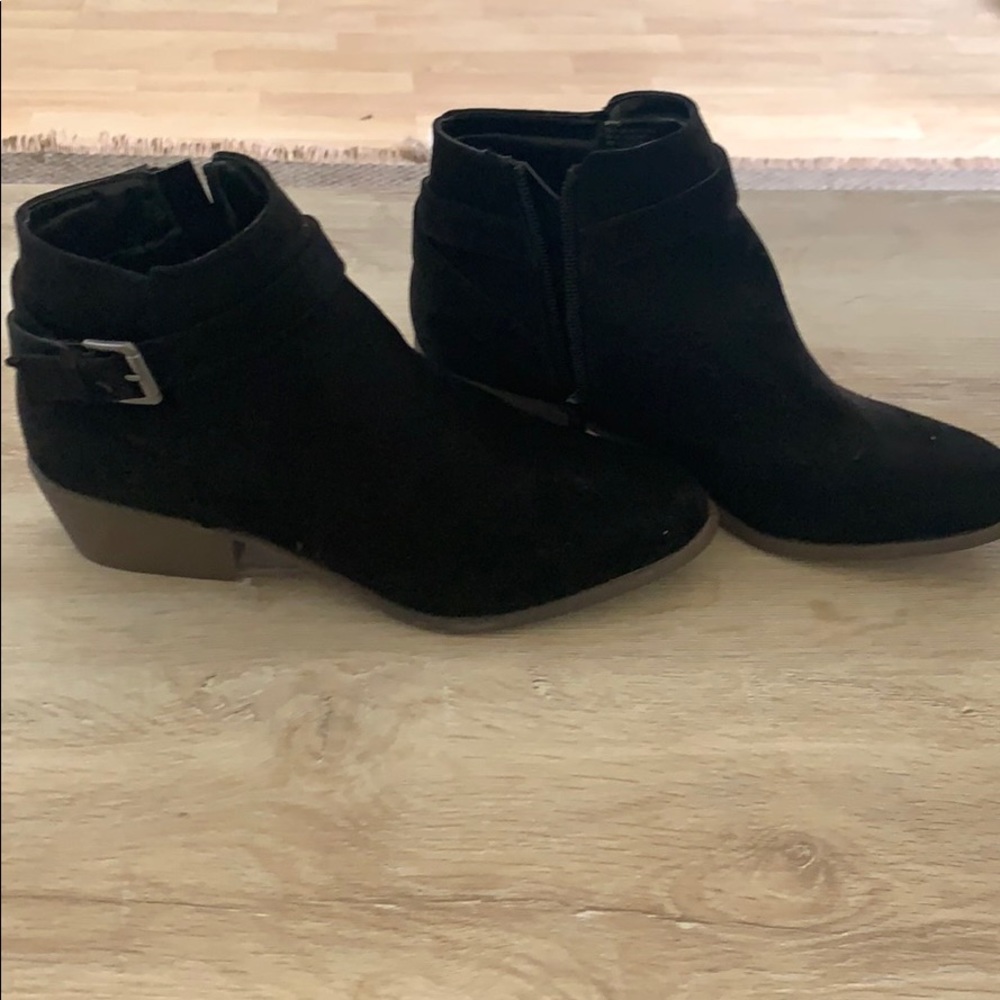 Voss strap ankle boogie